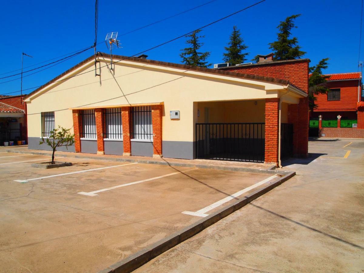 Apartamento Rural "Las Escuelas" San Bartolomé de las Abiertas Exteriér fotografie